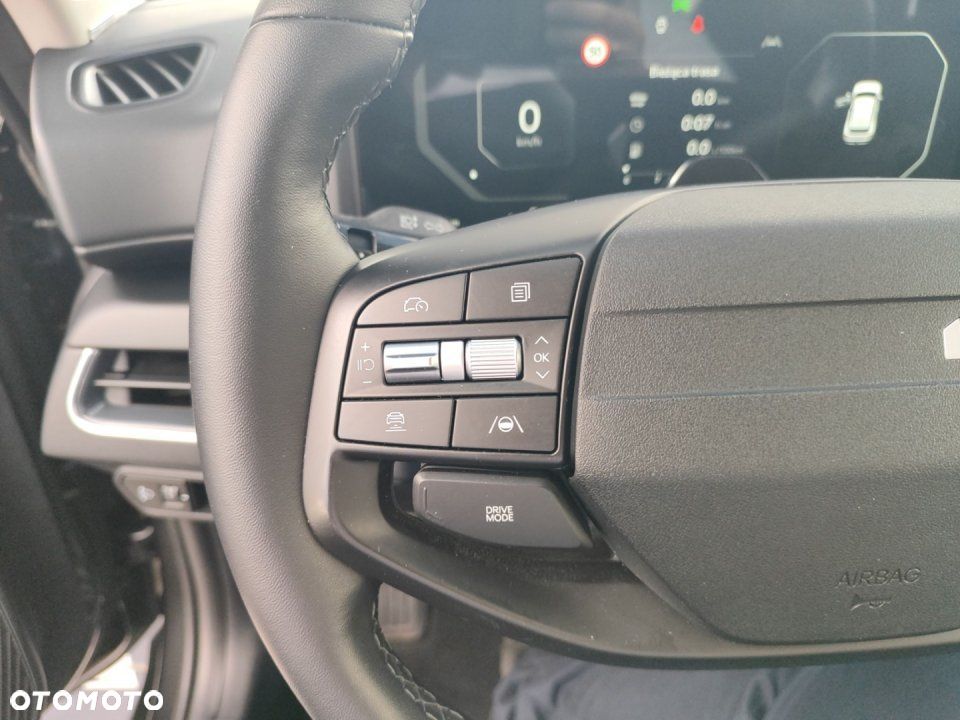 Kia K4 - 20
