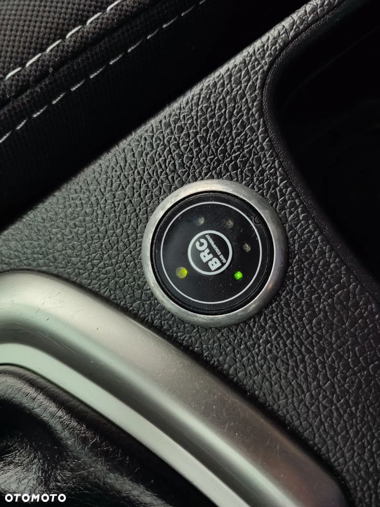 SsangYong/KGM Tivoli e-XGi 160 2WD Start/Stop Quartz - 31