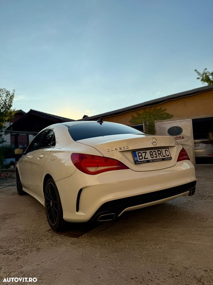 Mercedes-Benz CLA - 2