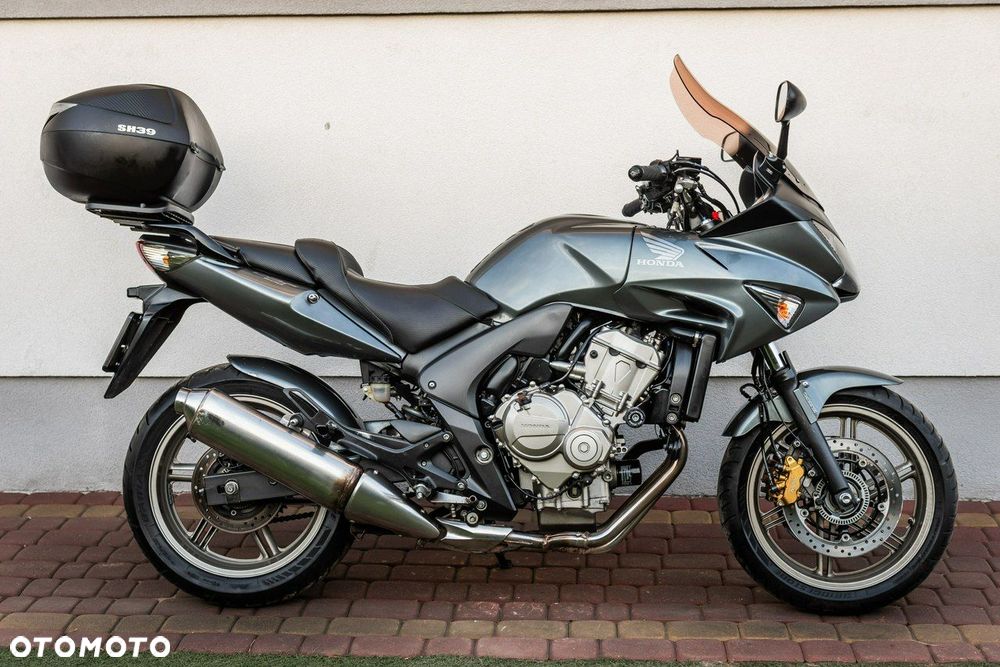 Honda CBF - 2