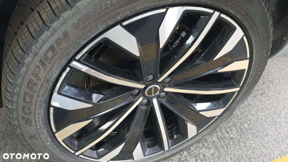 Volvo XC 90 - 21