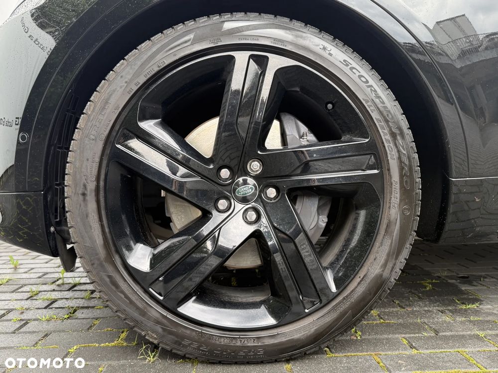 Land Rover Discovery 3.0 P360 mHEV Dynamic HSE - 8