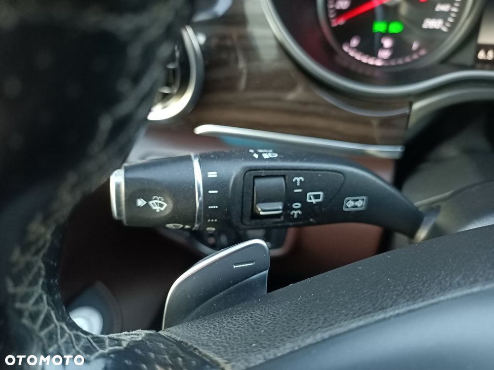 Mercedes-Benz Klasa V 250 BlueTEC lang 7G-TRONIC Edition 1 - 18