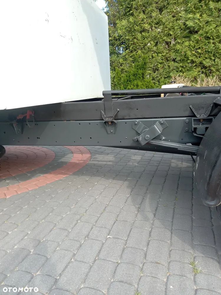 Iveco Daily - 16