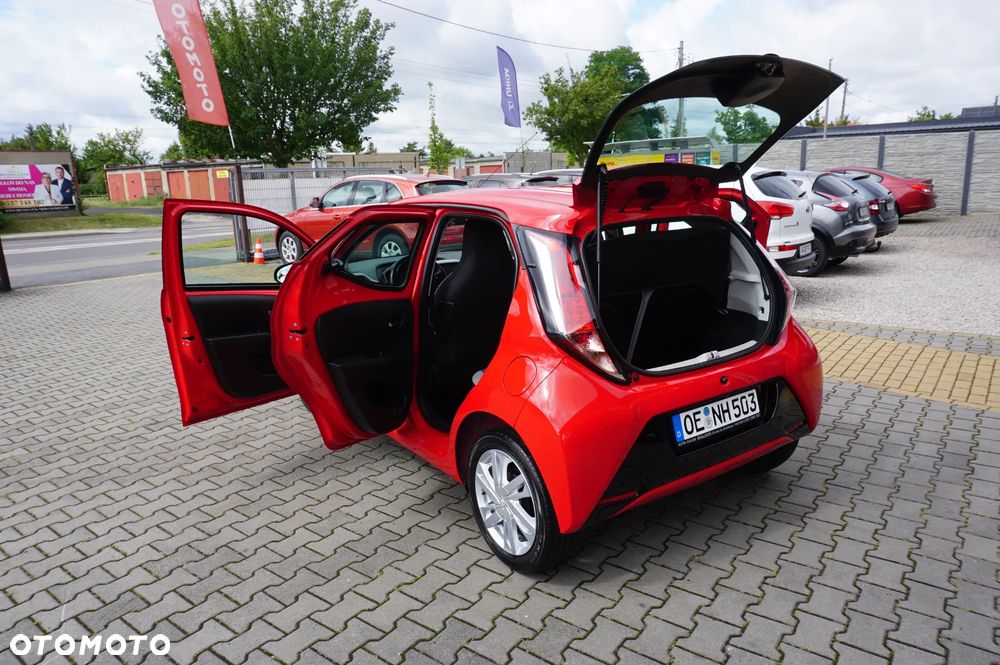 Toyota Aygo x-play Edition-S - 14