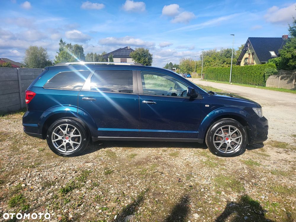 Fiat Freemont 2.0 Multijet 16V DPF Automatik Allrad Black Code - 3
