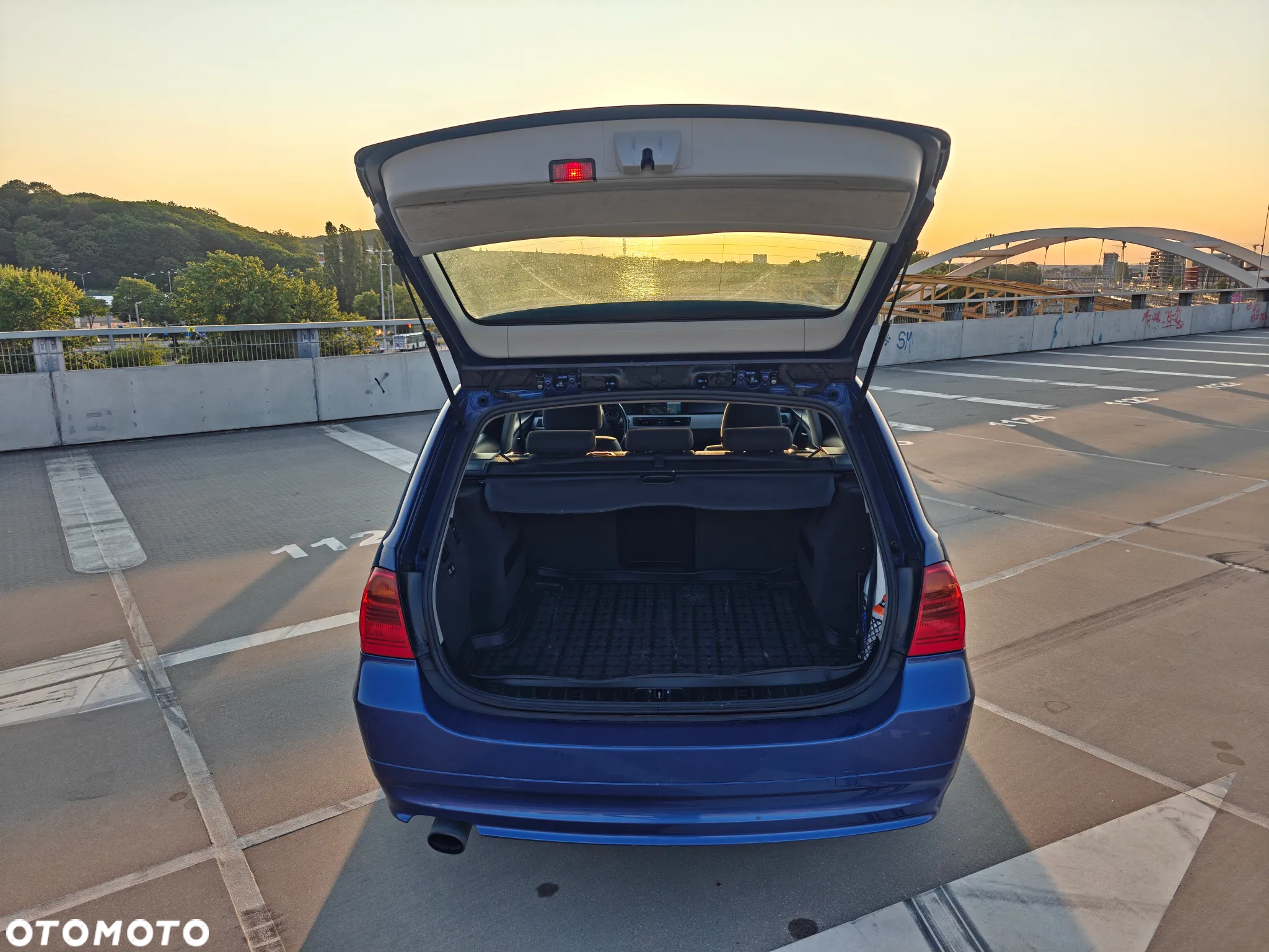 BMW Seria 3 - 23