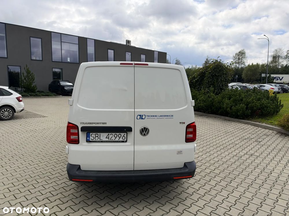 Volkswagen Transporter 2017 photo 3
