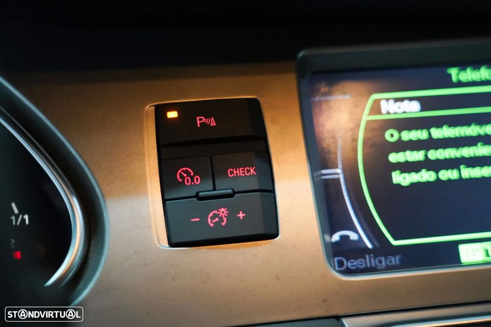 Audi Q7 3.0 TDI Sport Tiptronic - 14