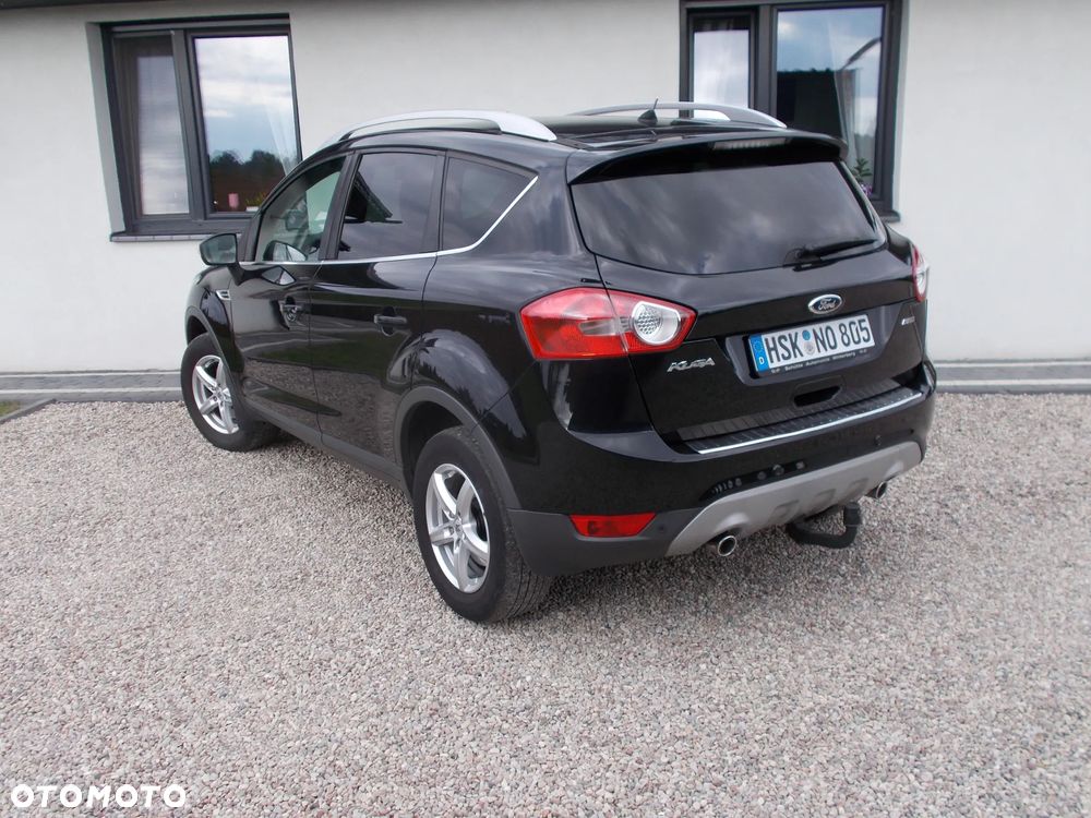 Ford Kuga 2.0 TDCi 4WD Titanium - 4