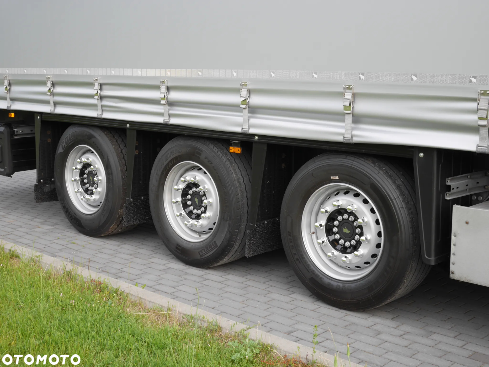 Schmitz Cargobull VARIOS  Standard/Mega Dach podnoszony/Oś Podnoszona - 6