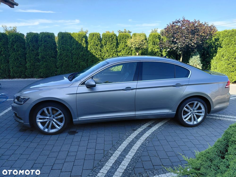 Volkswagen Passat 2.0 TDI (BlueMotion Technology) DSG Comfortline - 8