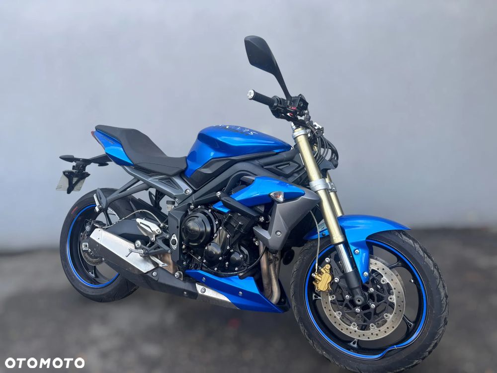 Triumph Street Triple - 1
