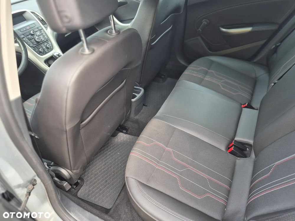 Opel Astra - 12