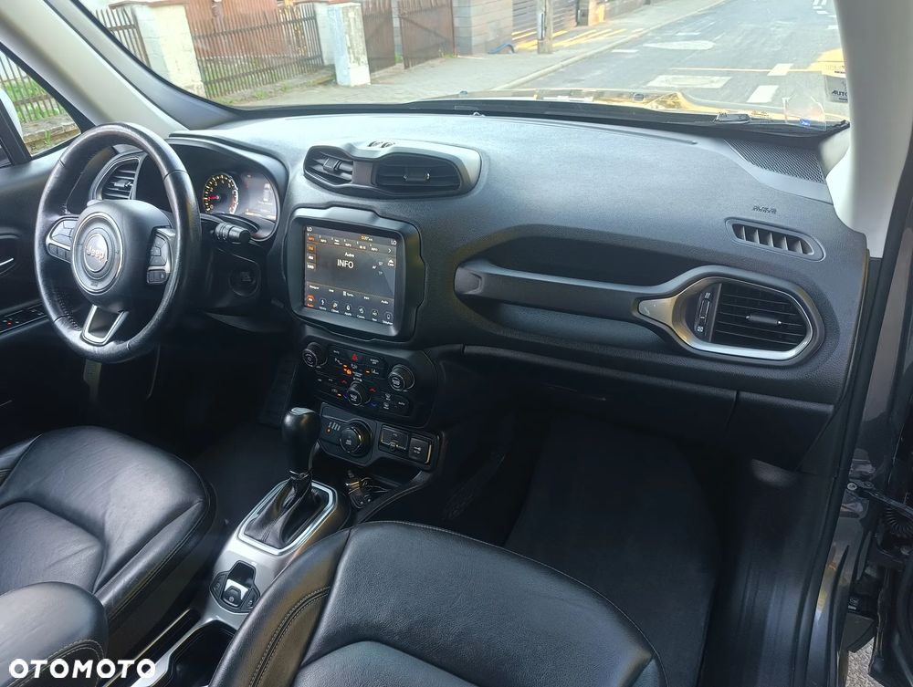 Jeep Renegade 1.4 MultiAir Active Drive Automatik Limited - 32