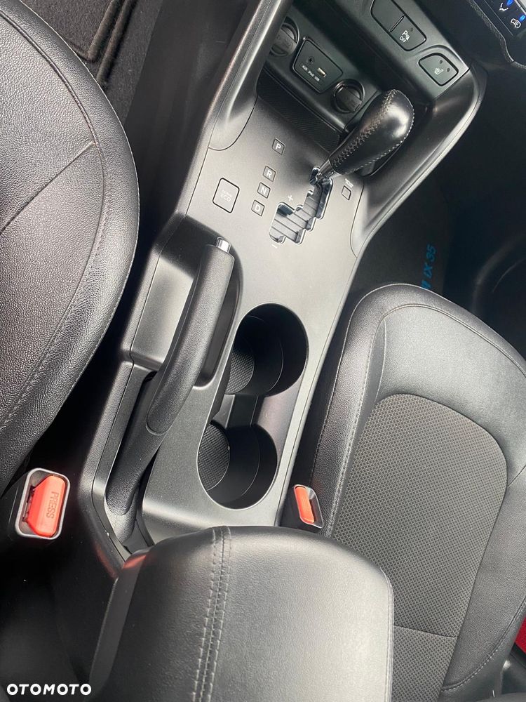 Hyundai ix35 2.0 CRDi 4WD Automatik Premium - 13