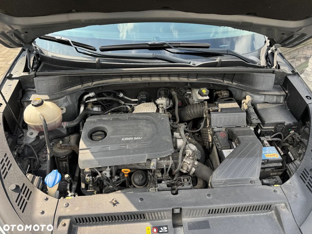 Hyundai Tucson blue 1.7 CRDi 2WD DCT Premium - 36