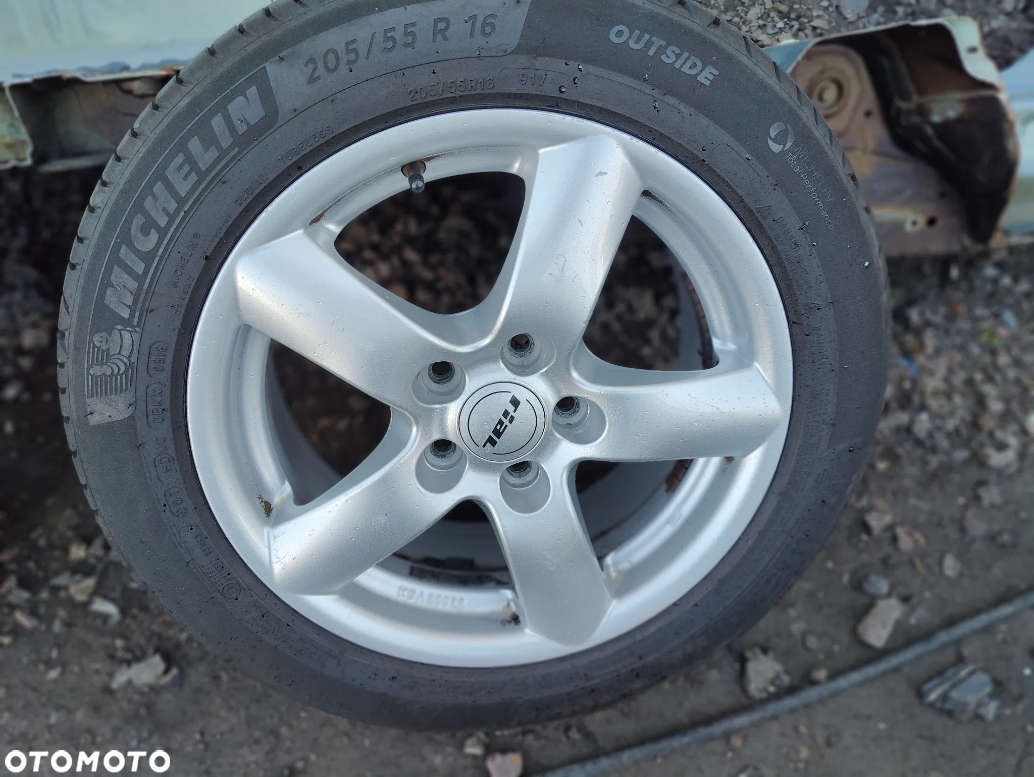 Peugeot 308 1.2 PureTech Allure S&S EAT6 - 23
