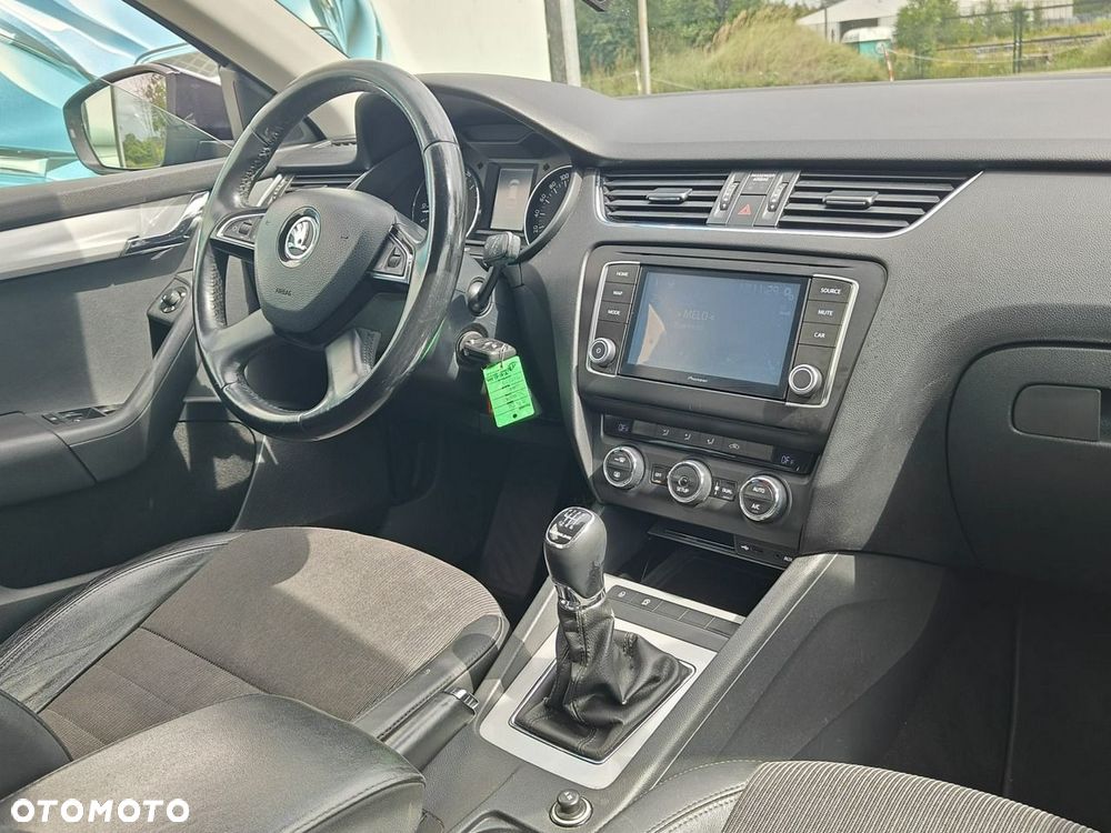 Skoda Octavia - 12