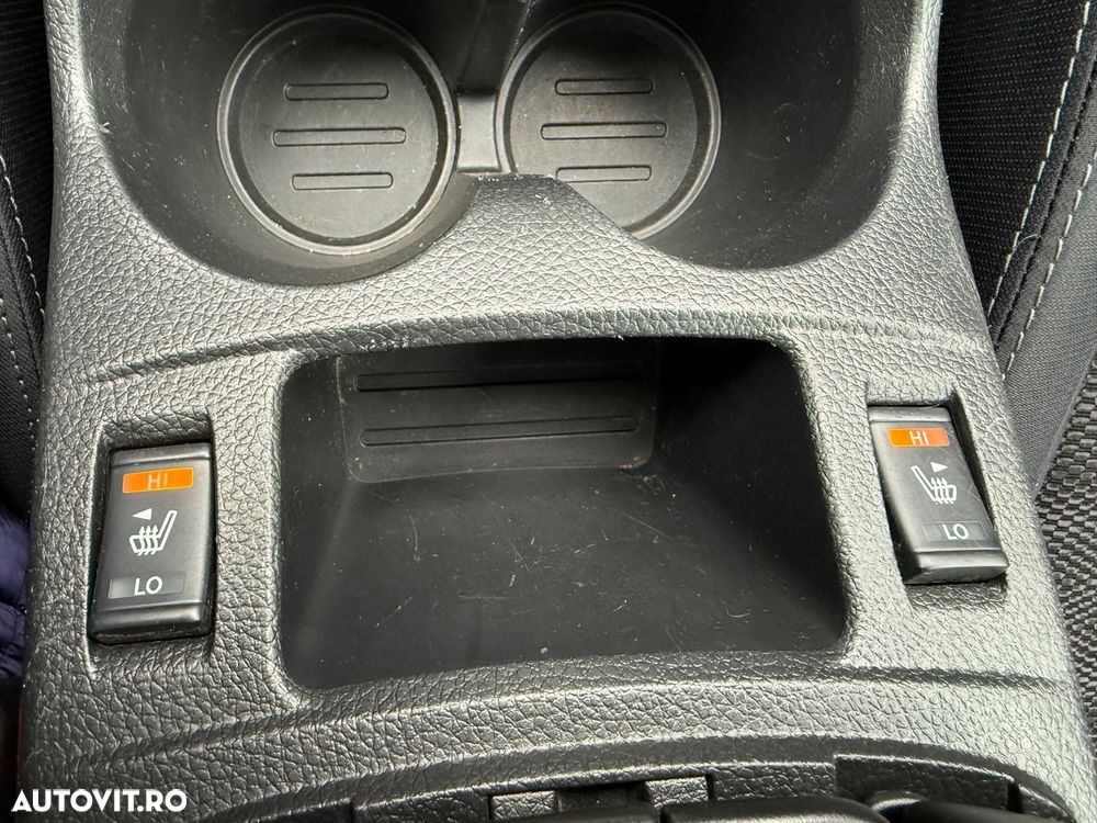 Nissan Qashqai 1.6 DCI ALL-MODE 4x4i N-Connecta - 27