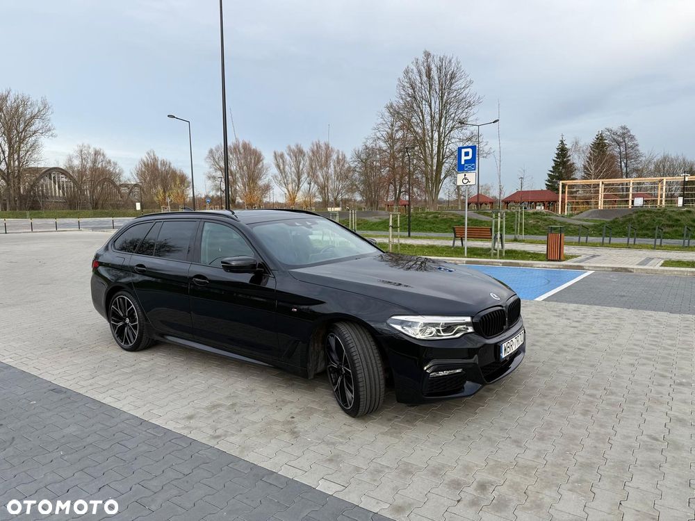 BMW Seria 5 530d xDrive M Sport sport - 11