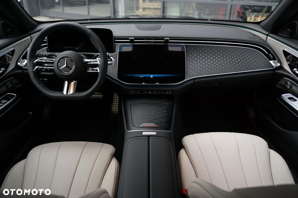 Mercedes-Benz Klasa E 220 d mHEV 4-Matic AMG 9G-Tronic - 16