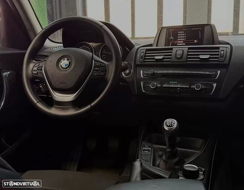 BMW 116 d Line Sport - 12