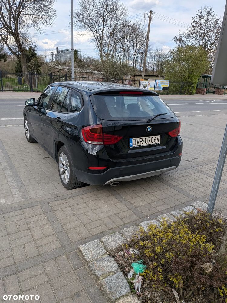 BMW X1 sDrive18d - 9
