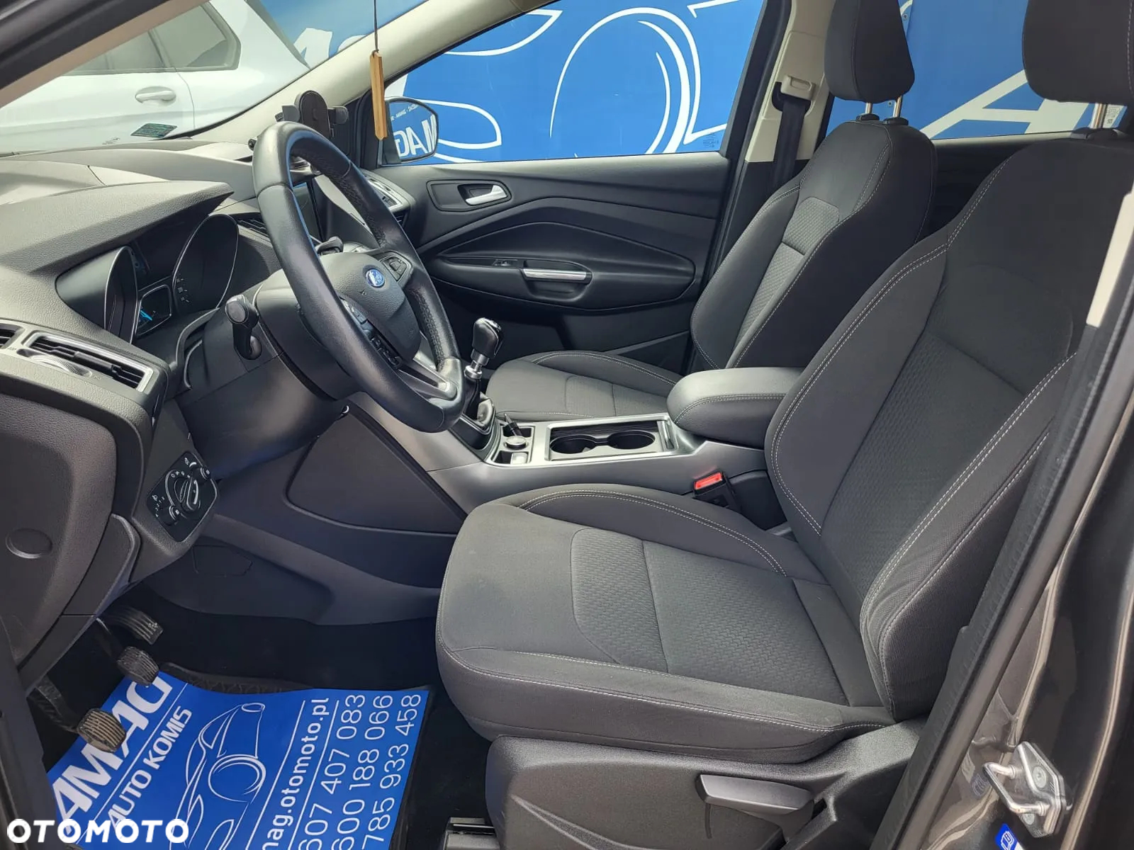 Ford Kuga 1.5 EcoBoost 2x4 Black & Silver - 14