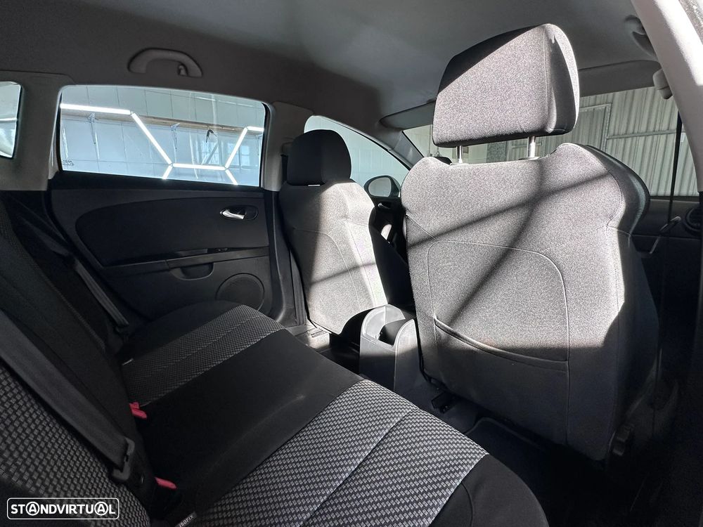 SEAT Leon 1.6 TDI E-Eco.Reference Start/Stop - 12