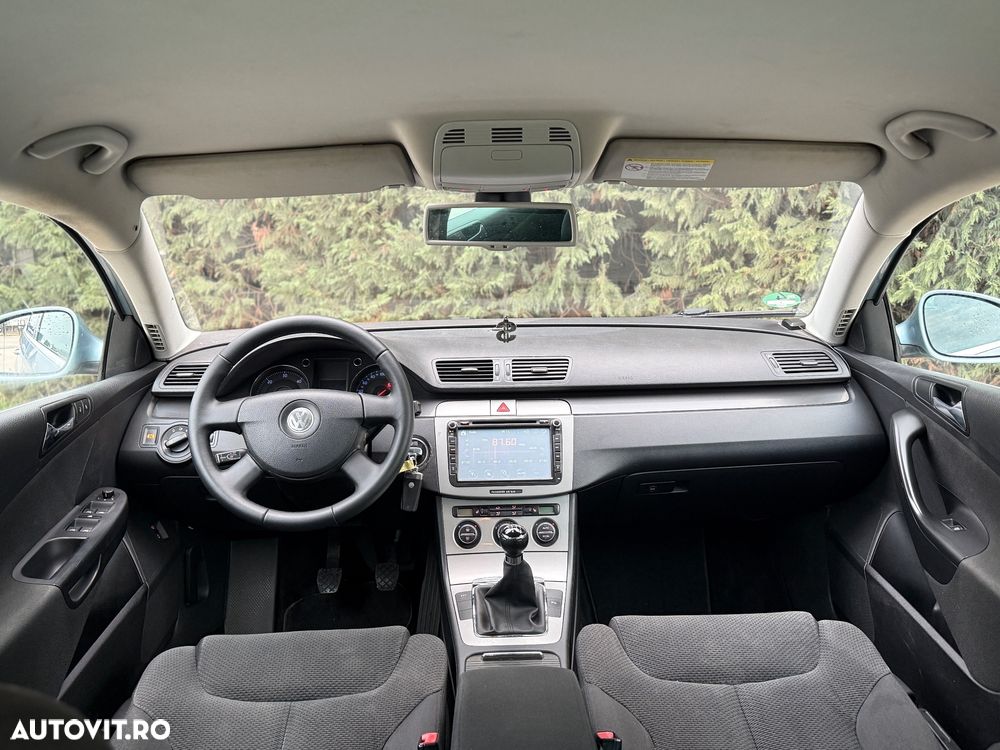 Volkswagen Passat - 6