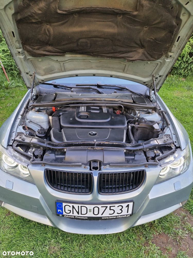 BMW Seria 3 320d DPF - 9
