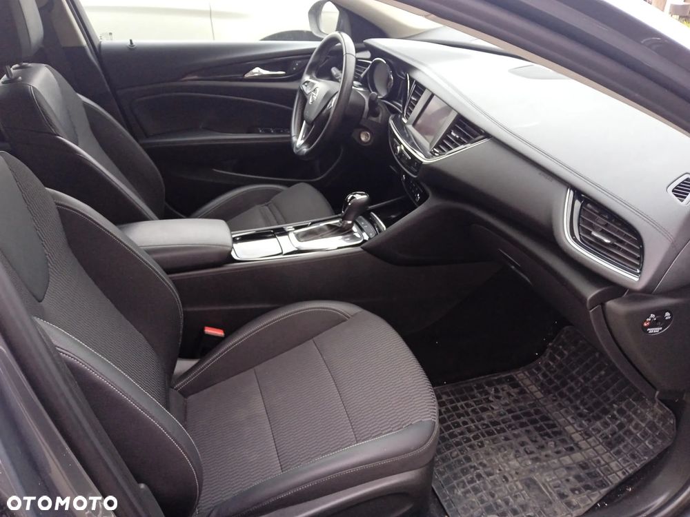 Opel Insignia 1.5 T GPF Enjoy S&S - 12