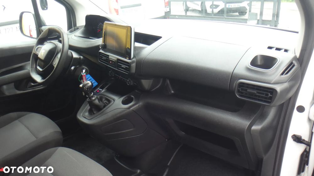 Peugeot Partner - 13