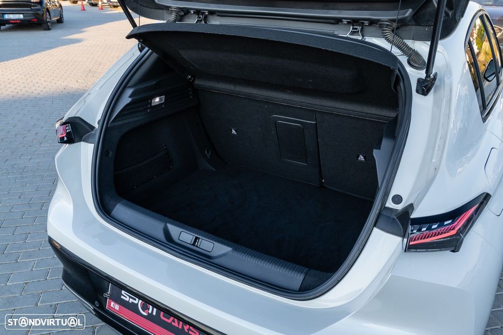 Peugeot 308 1.5 BlueHDi GT EAT8 - 12