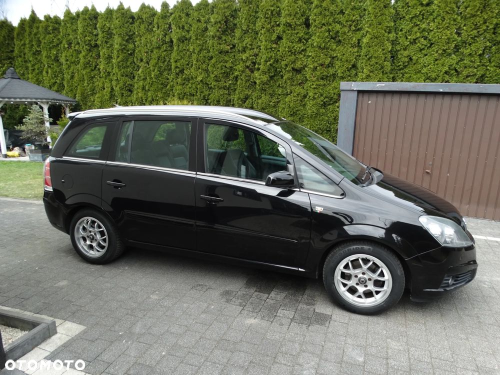 Opel Zafira 1.8 Cosmo - 5