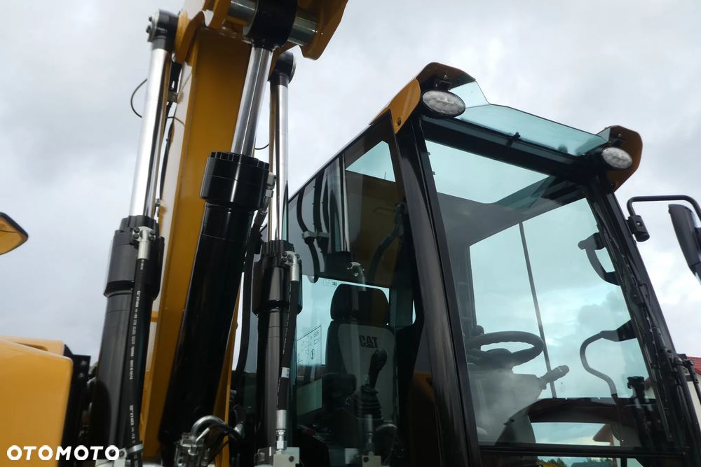 Caterpillar M 318F - 26
