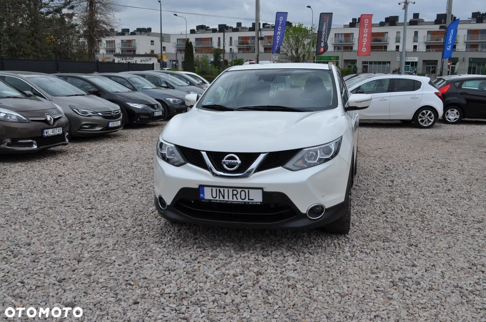 Nissan Qashqai - 2