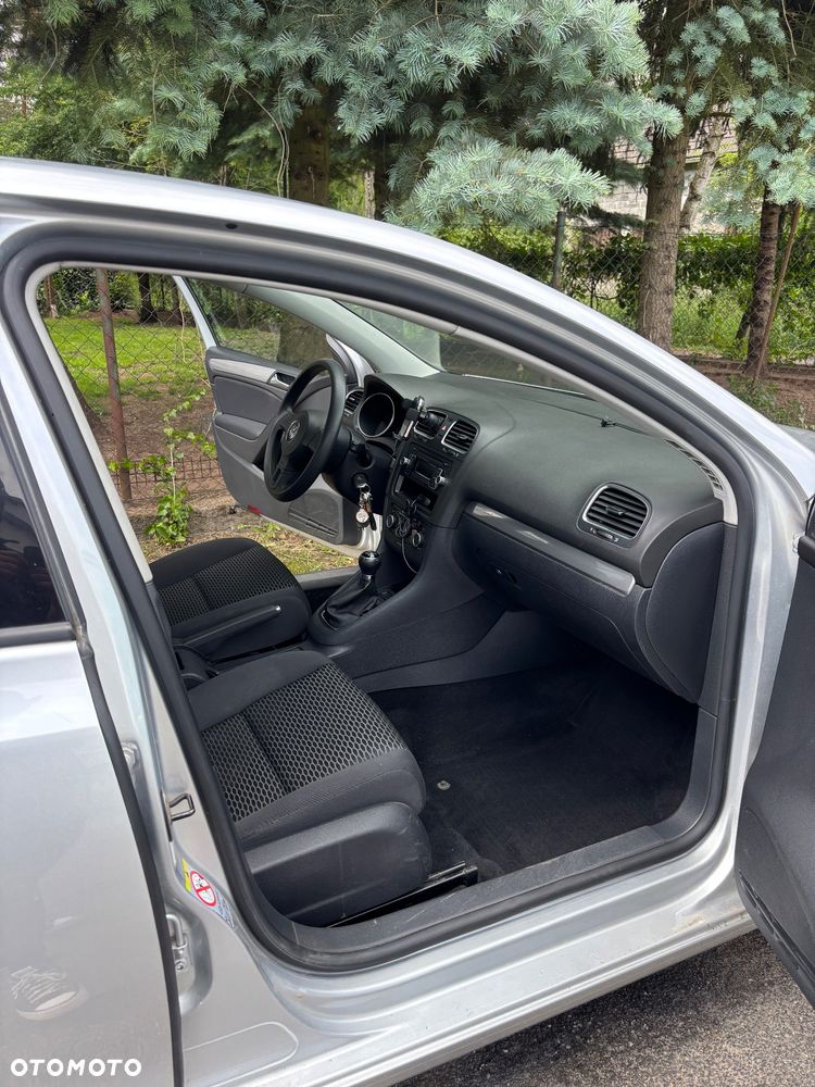 Volkswagen Golf - 13