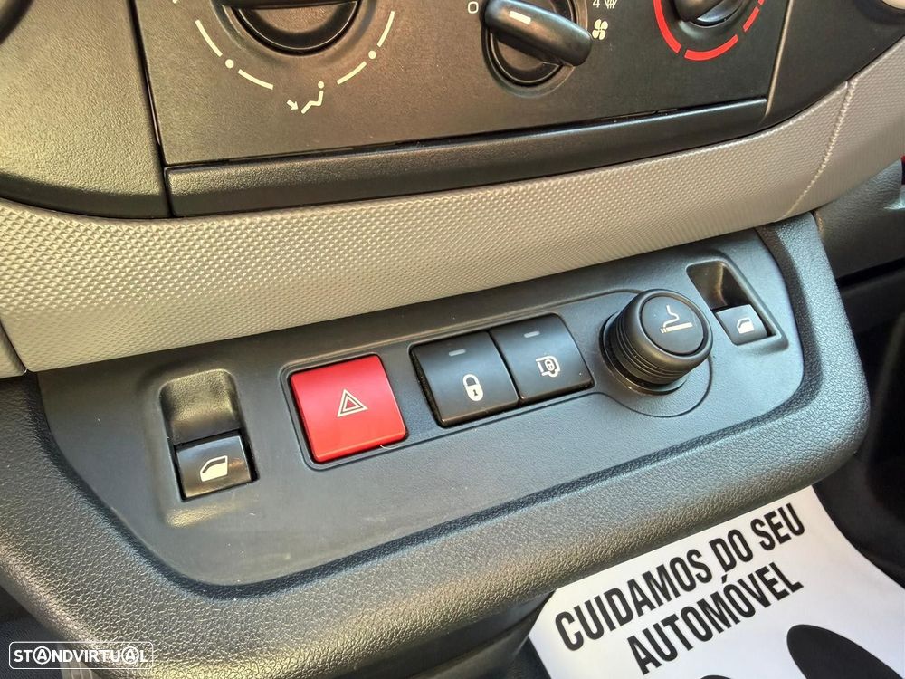 Citroën Berlingo 1.6 BlueHDi L1 Club 3L ETG6 - 24