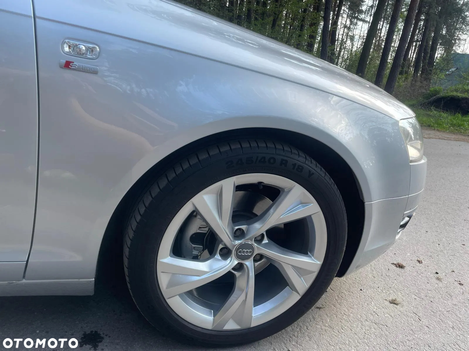 Audi A6 2.4 - 12