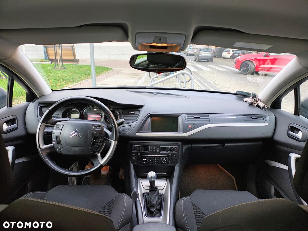 Citroën C5 1.8i 16V Attraction - 8