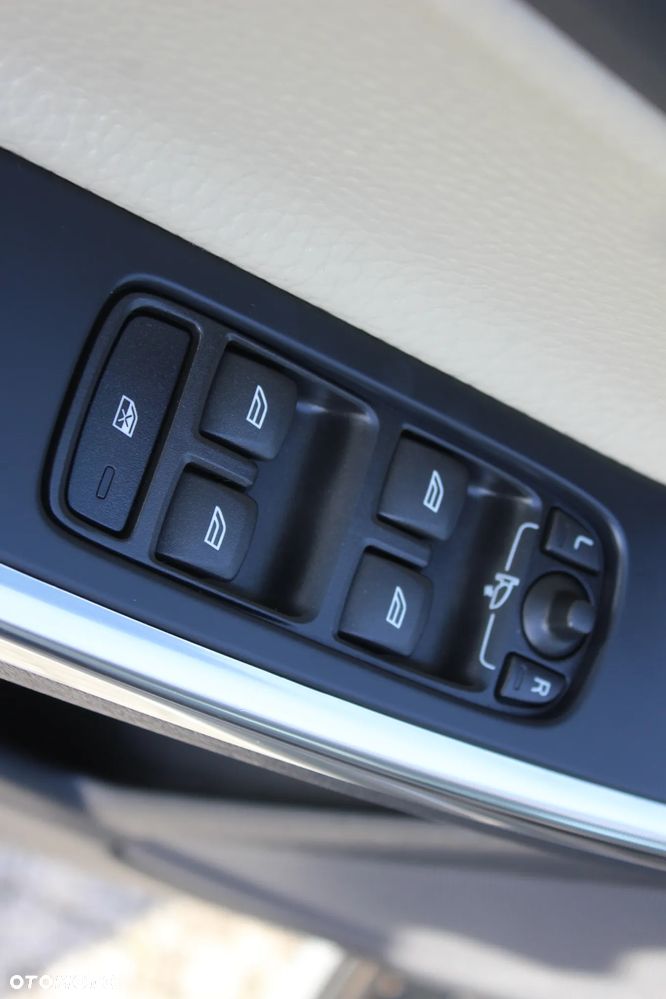 Volvo S60 ver-summum - 12