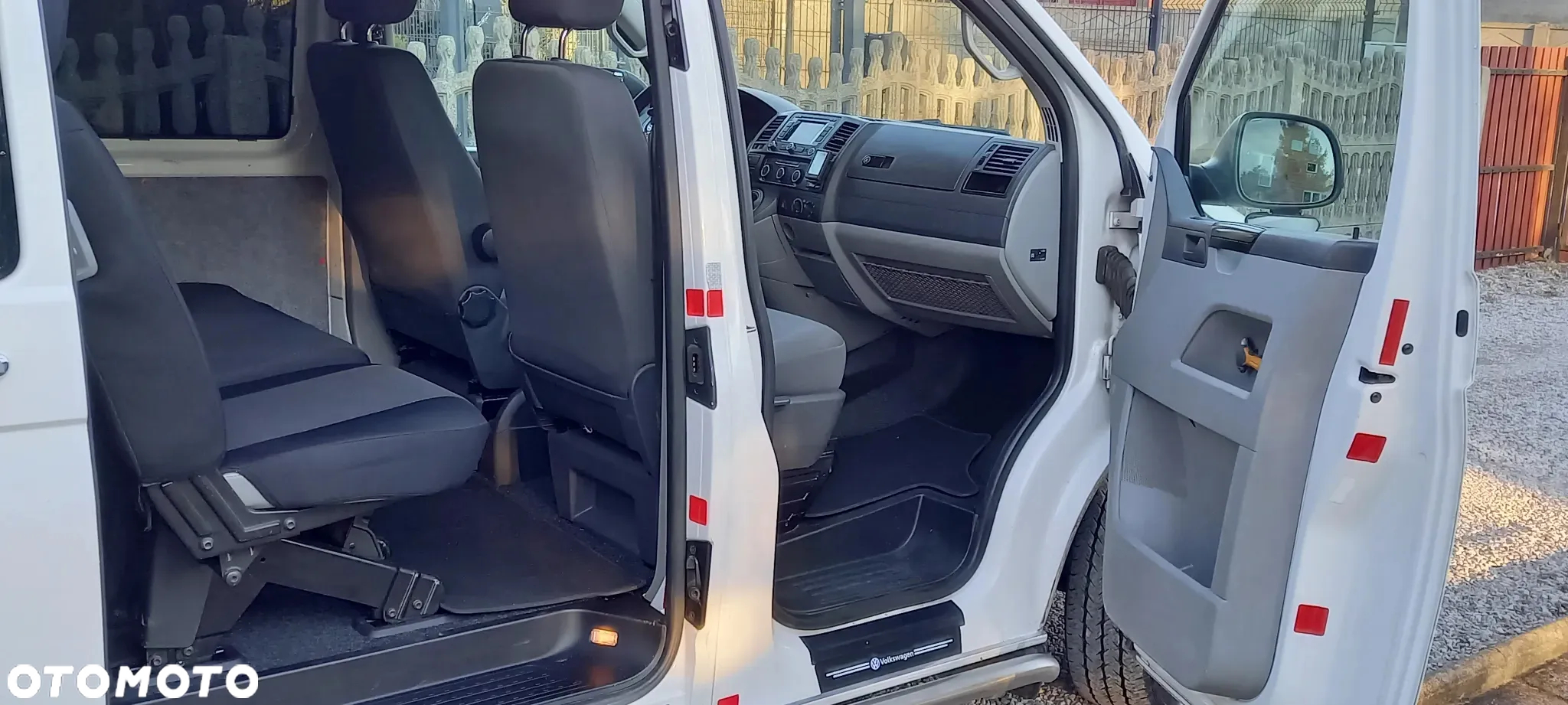 Volkswagen Transporter Caravelle Kurz DSG Comfortline - 22