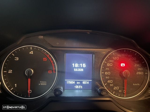 Audi Q5 2.0 TDI - 10