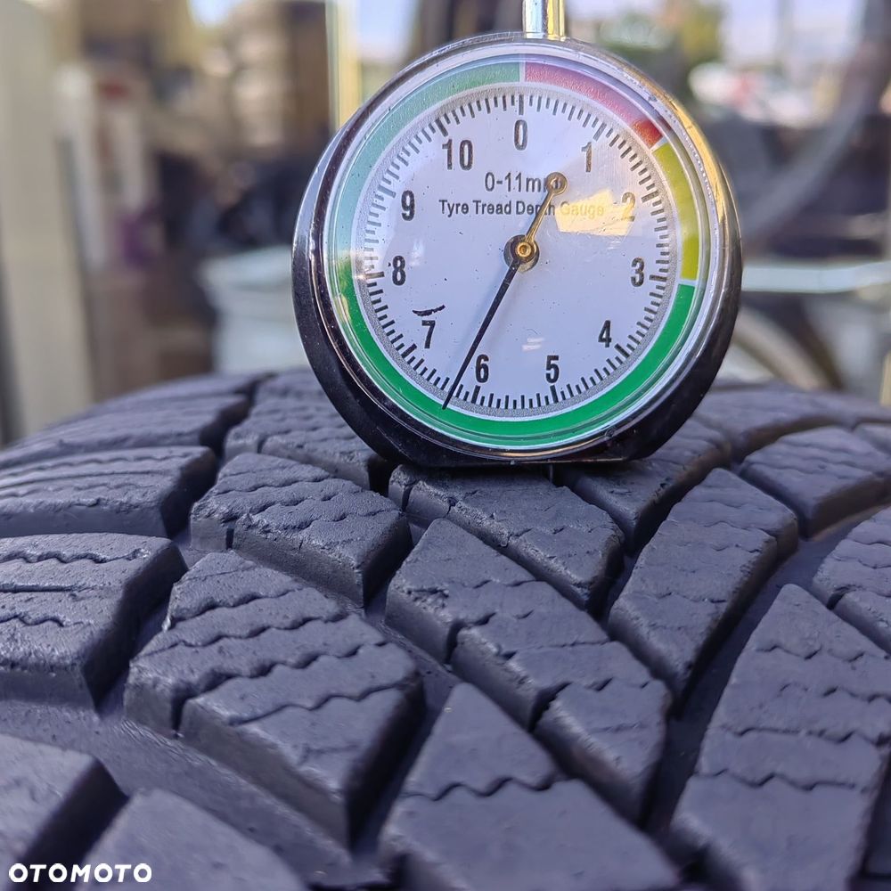 215/65R17 103H Bridgestone Blizzak LM005 2023 para zima PZ10 - 11