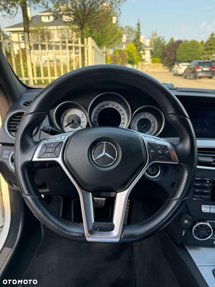 Mercedes-Benz Klasa C 350 BlueEff Avantgarde - 20