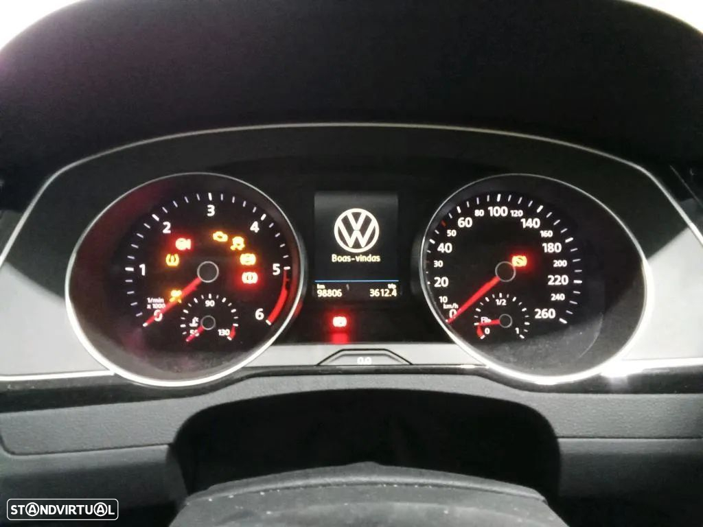 VW Passat Variant 2.0 TDi Business DSG - 7