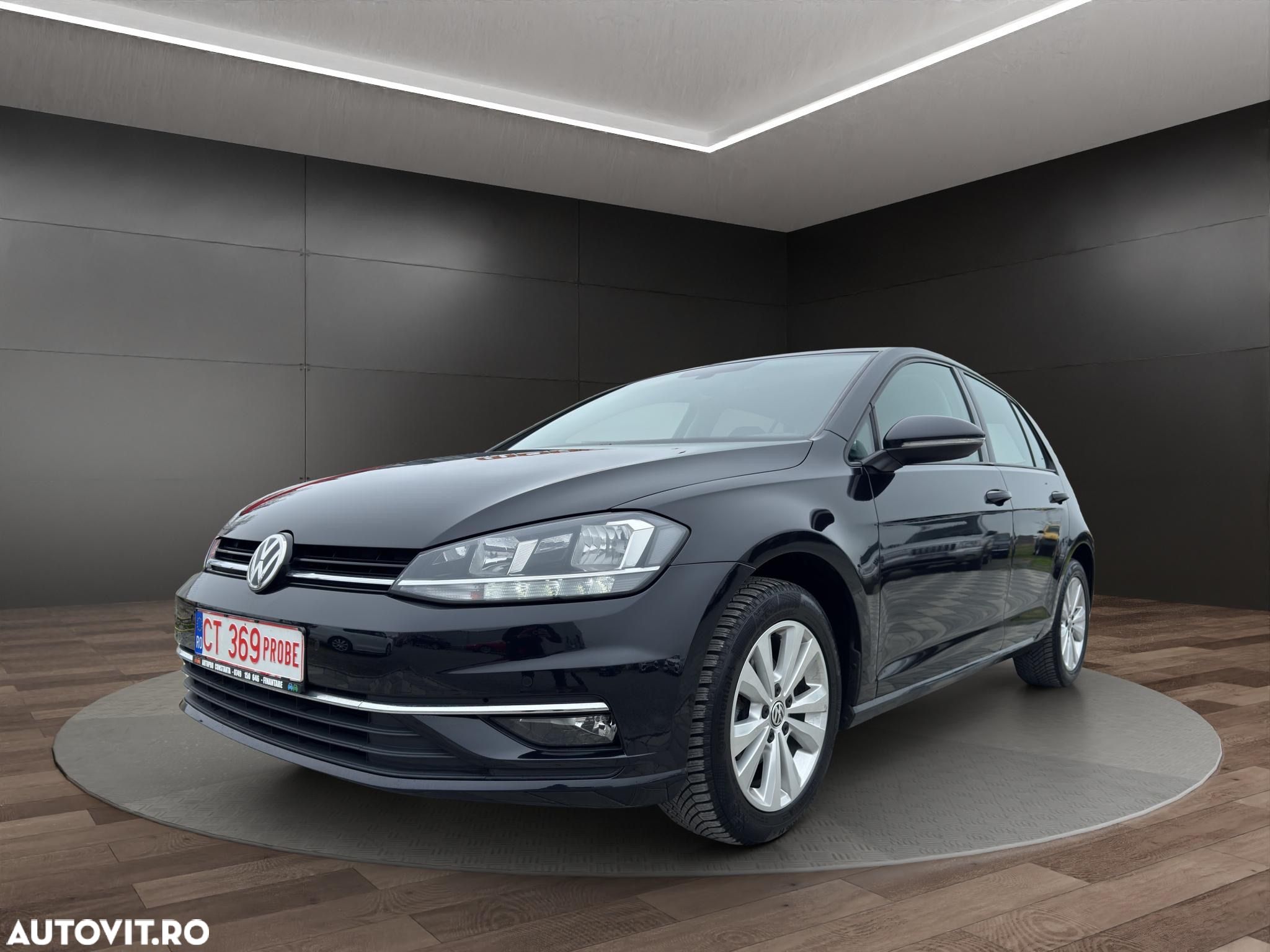 Volkswagen Golf 1.0 TSI (BlueMotion Technology) Comfortline - 1