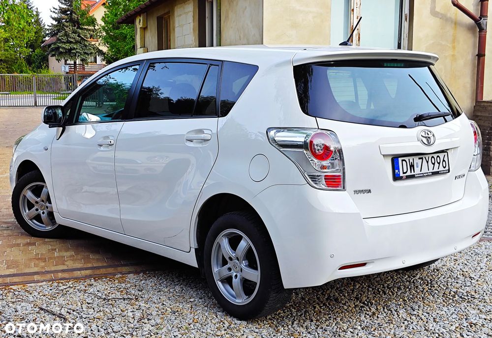 Toyota Verso 2.0 D-4D Sol plus - 7